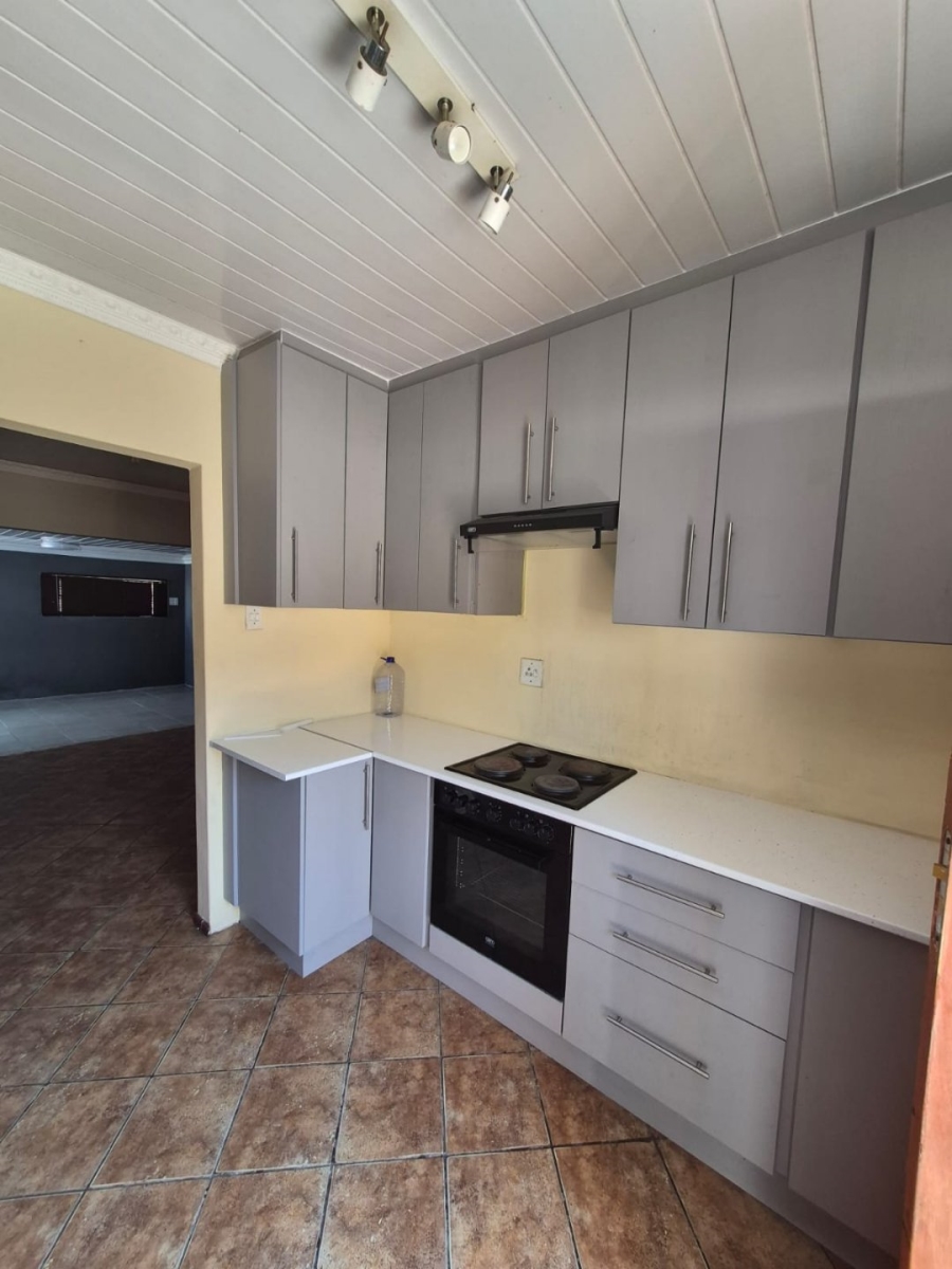 3 Bedroom Property for Sale in Amalinda Eastern Cape